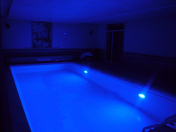 LED lighting - pool